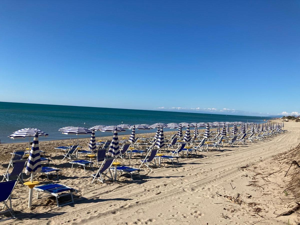 Riva Dei Greci Camping Village Métaponte Extérieur photo